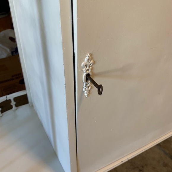 Small curio - Picture 3 of 4